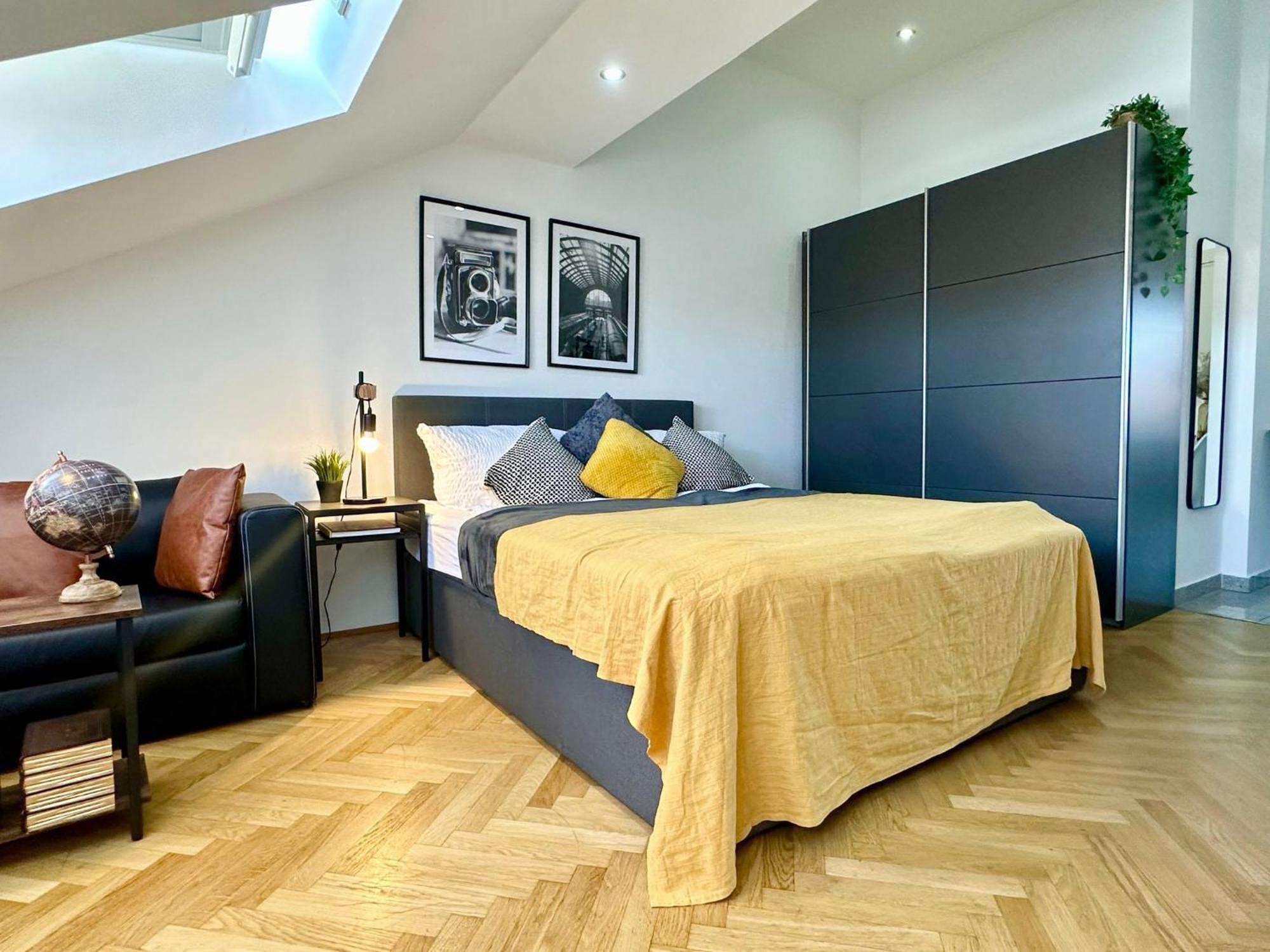 Apartments I 5 Minutes To Metro Wina Bagian luar foto