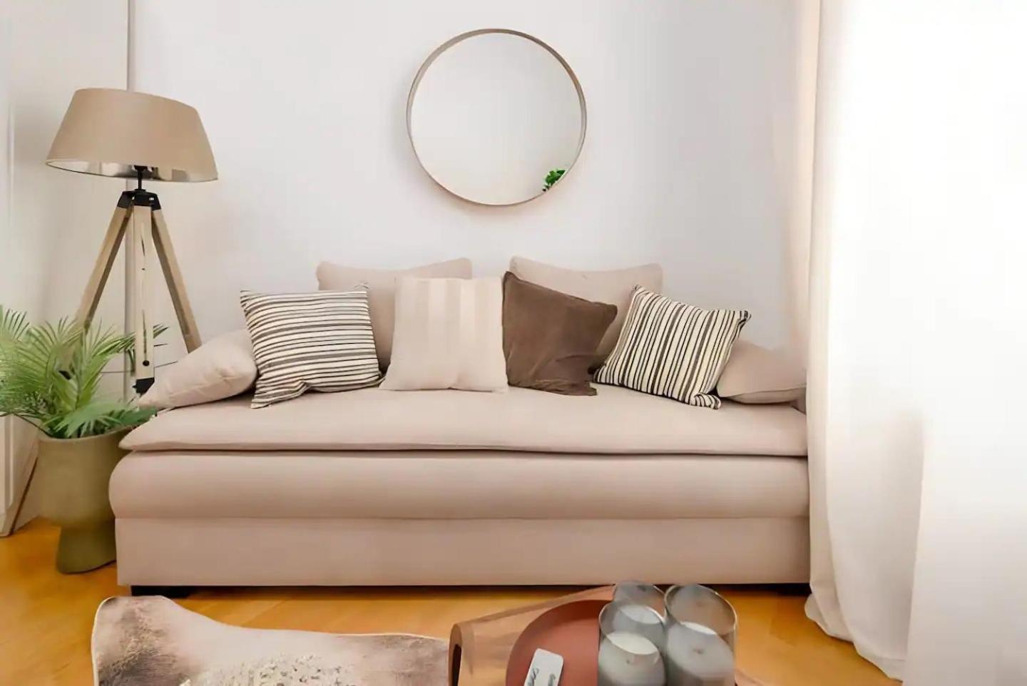 Apartments I 5 Minutes To Metro Wina Bagian luar foto