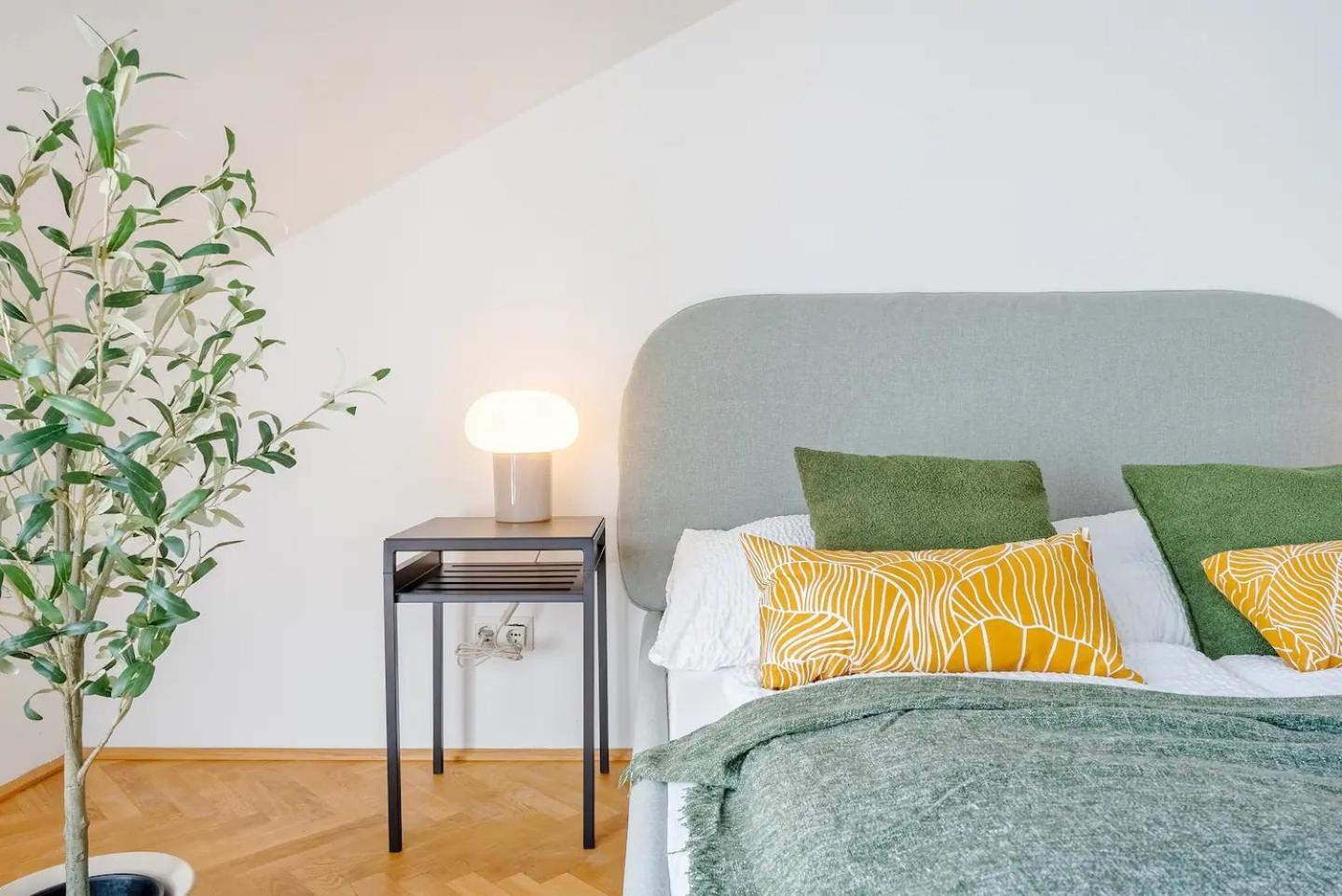 Apartments I 5 Minutes To Metro Wina Bagian luar foto